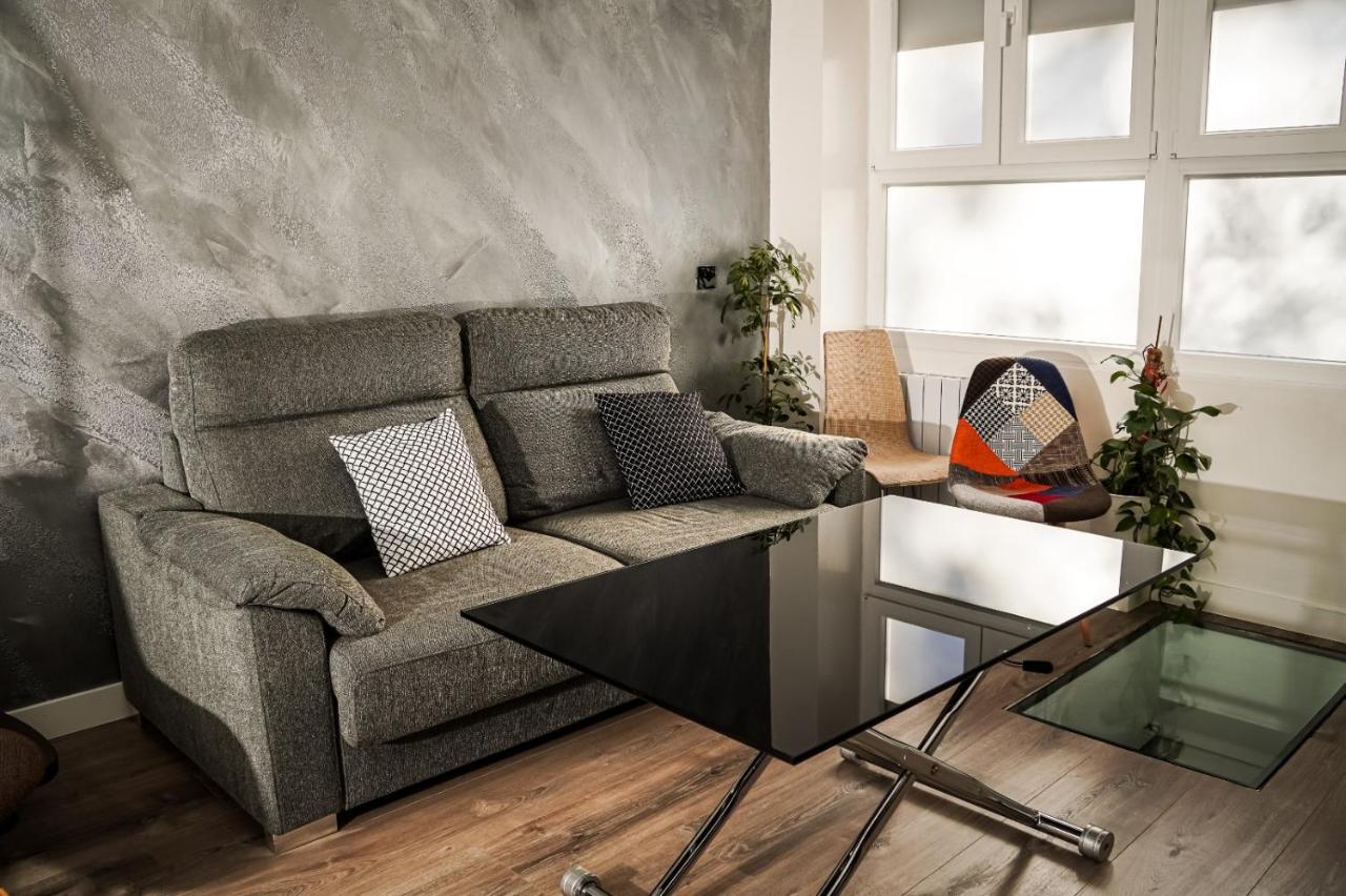 Apartament Tofi *