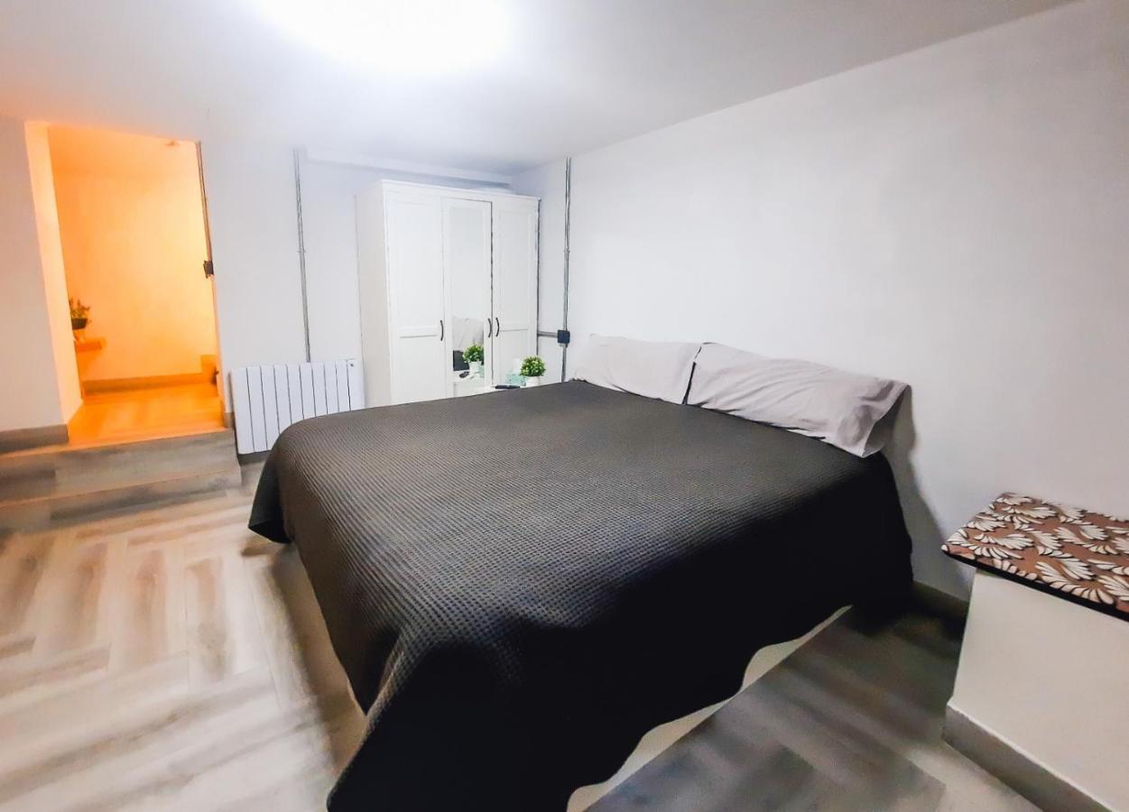 Apartament Tofi *